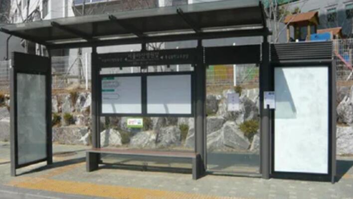 韓國(guó)候車亭廣告