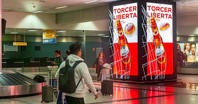 巴西機(jī)場廣告