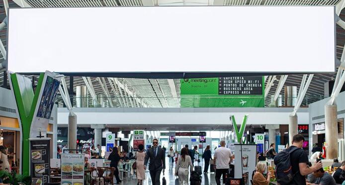 巴西利亞機(jī)場廣告