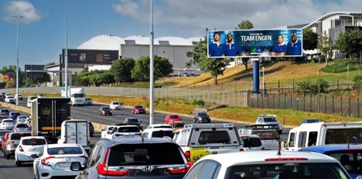 南非高速公路廣告