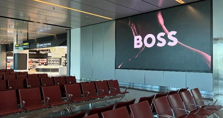 卡塔爾多哈機場廣告